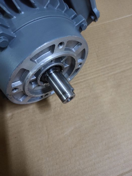 Электродвигатель 220 V ,055 kW, 1410 об / мин