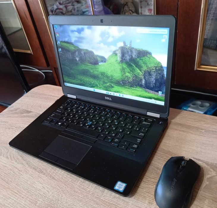 Ноутбук Dell Latitude е5470 (14" FHD/ i7-6600U/ RAM 16Гб/ SSD 256Гб)