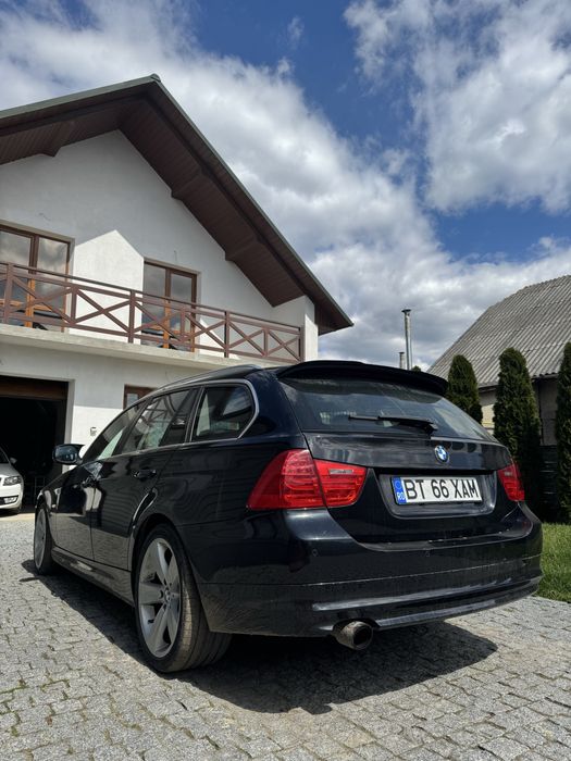 Bmw 318i 2010 рік
