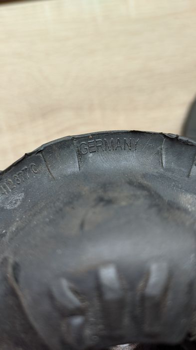 Опора амортизатора Audi A4 b7/Seat 8E0412377C Оригинал