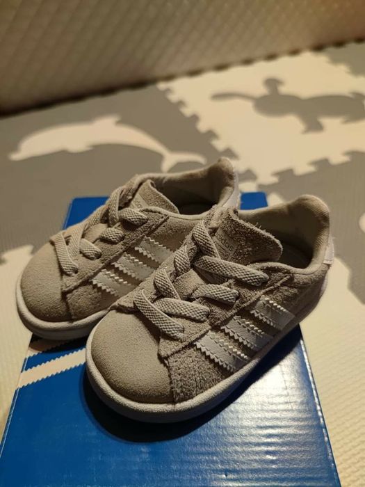 Adidas buty roz 19