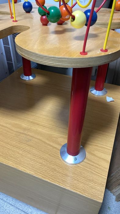 Mesa actividades criança madeira