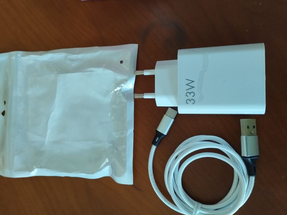 Pack carregador+ cabo de carga rápida (33W)