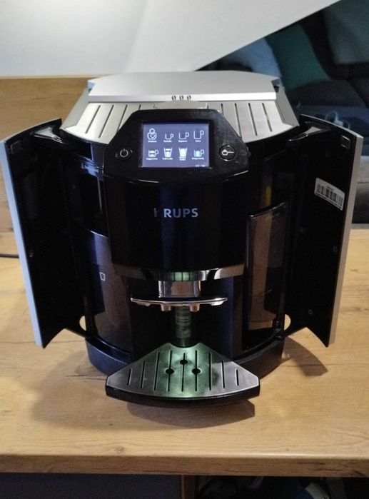 Ekspres do kawy KRUPS EA9010 barista