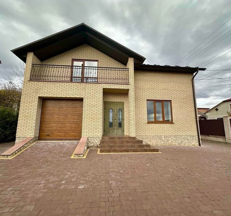 Продається окремий будинок в Кутківцях