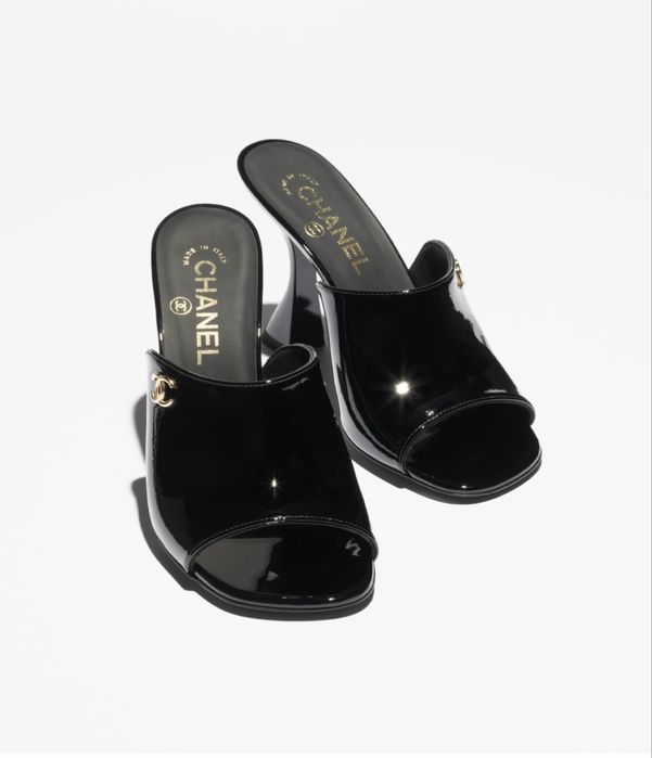 Chanel босоніжки