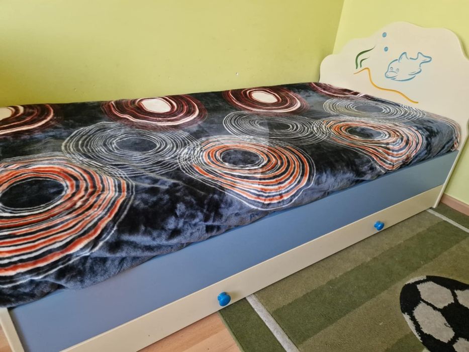 Łóżko MEBLIK z szufladą plus materac 90x180