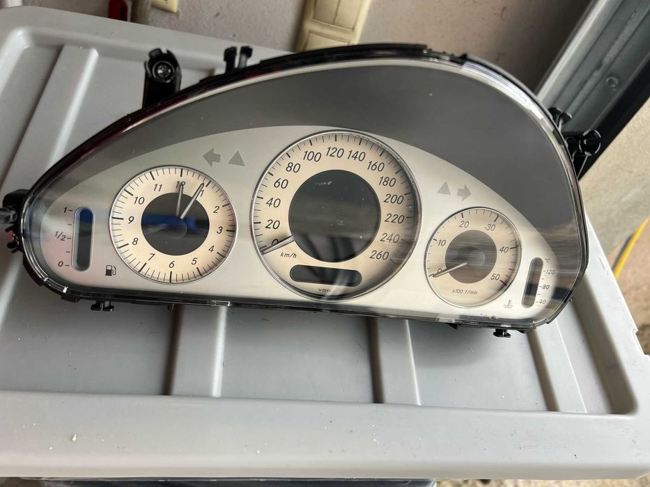 Quadrante original Mercedes E320