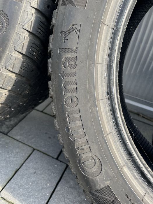 Continental IceContact 2 225/50/17