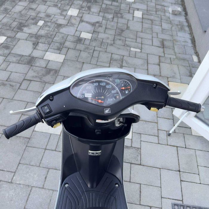 Скутер б/у Honda Dio AF68 інжектор 50см3 бак 4,6 л повітряне доставка