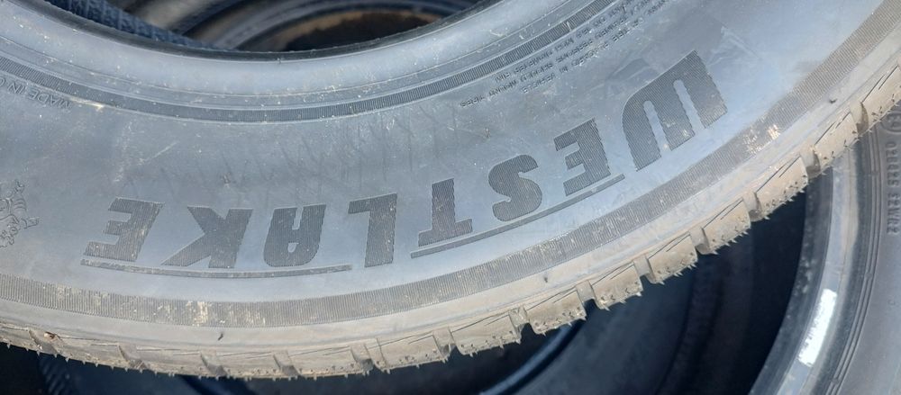 215/65R16 нові шини Westlake.
