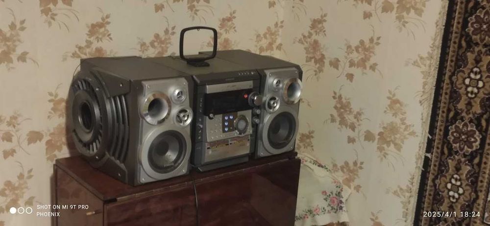 Продам музичний центр Samsung MAX WS730