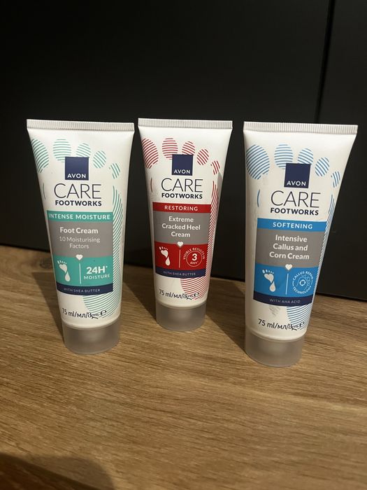 Avon krem do stop care footworks nowy
