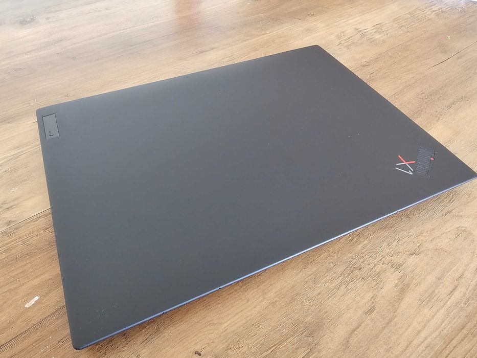 Laptop Lenovo Thinkpad X1 Carbon Gen 9 Core i7-1185G7 14" 16GB| 500GB | Lekki i pancerny