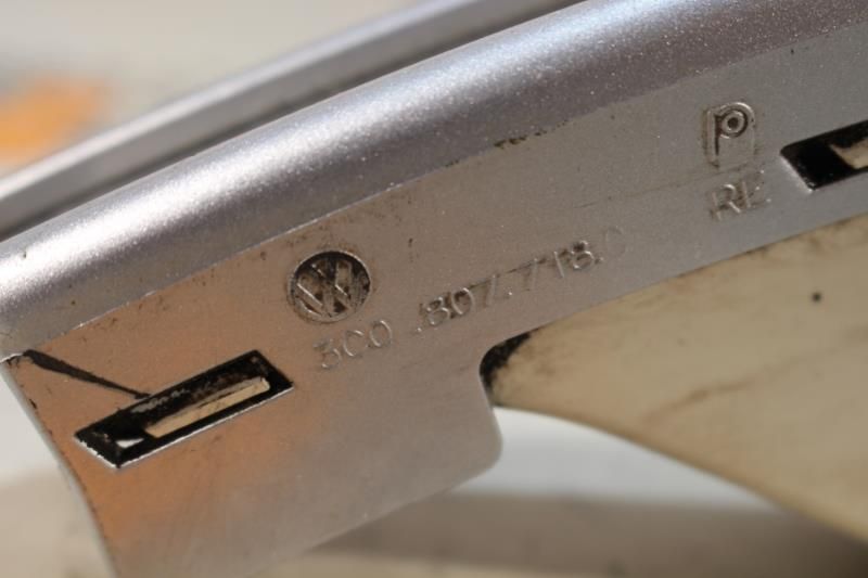 Pisca frente direito VOLKSWAGEN Passat (3C2)