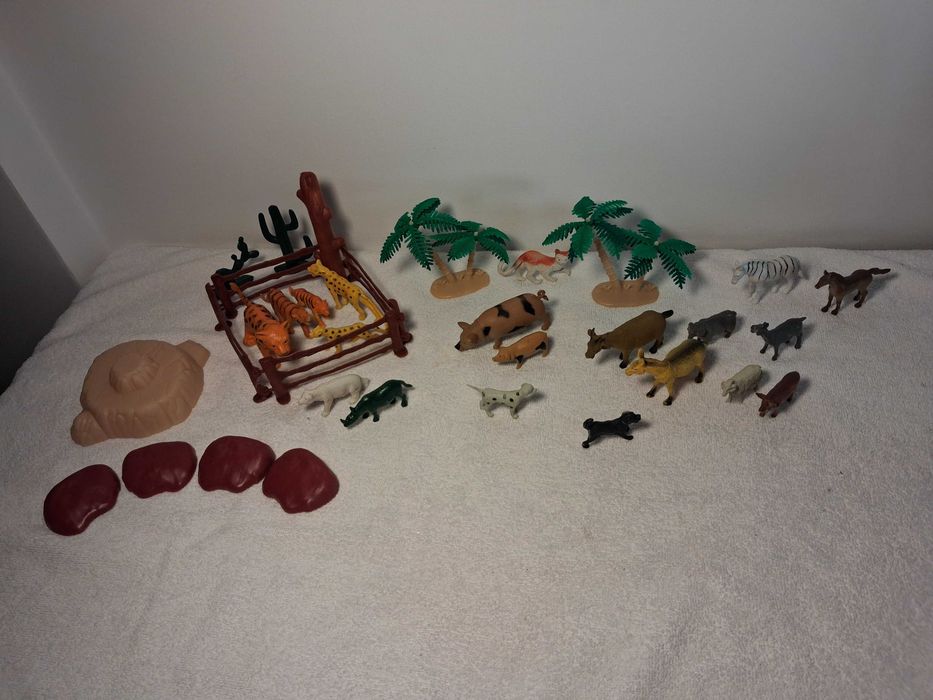 Vários animais de vários tamanhos