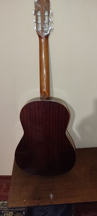 Класична гітара Alhambra