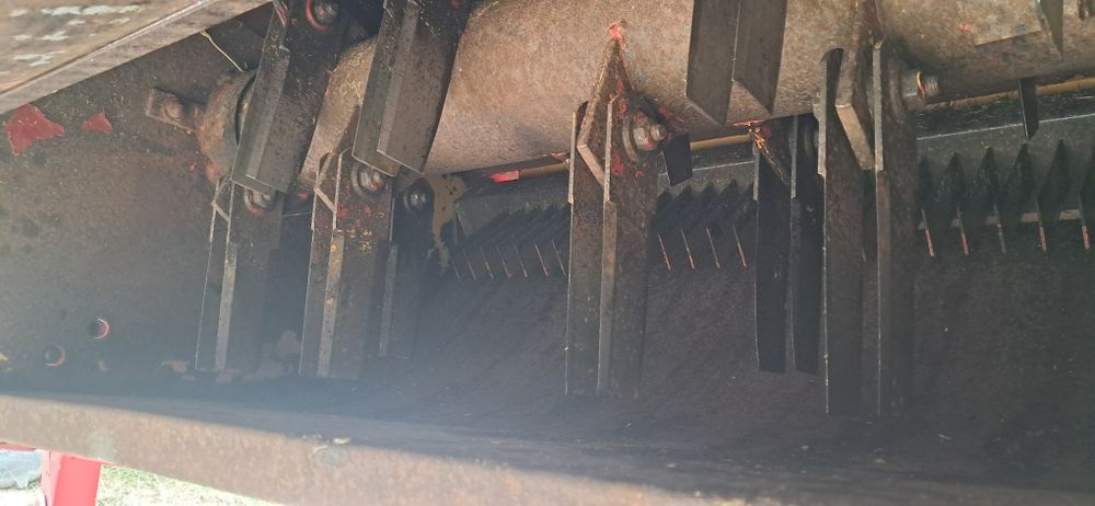 Комбайн Massey Ferguson 330!