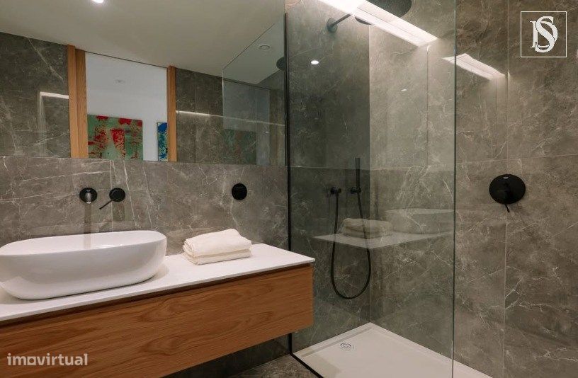 Apartamento T2 - Porto Art Square, Fundação José Rodrigues