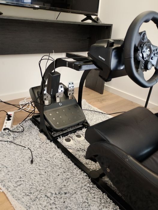 Logitech G923 + Pedais + Shifter + Cockpit