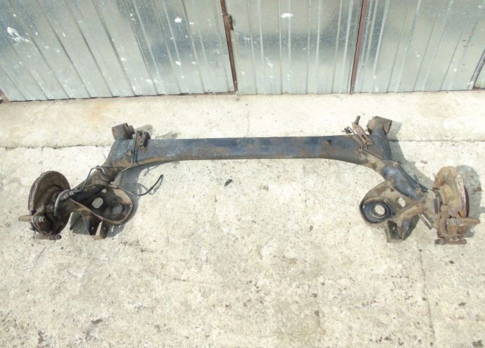 Продам балку для Seat cordoba 2