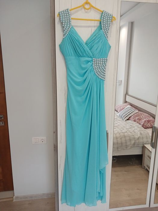 Вечірня сукня блакитна