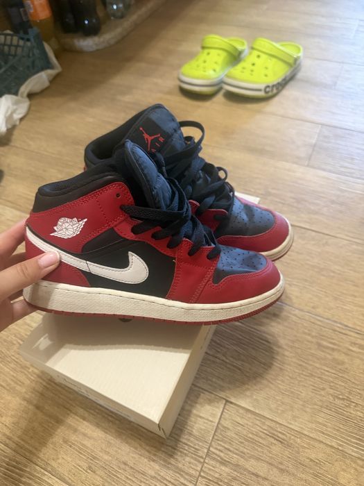 Nike Jordan дитячі 37,5 (23,5см) б/у