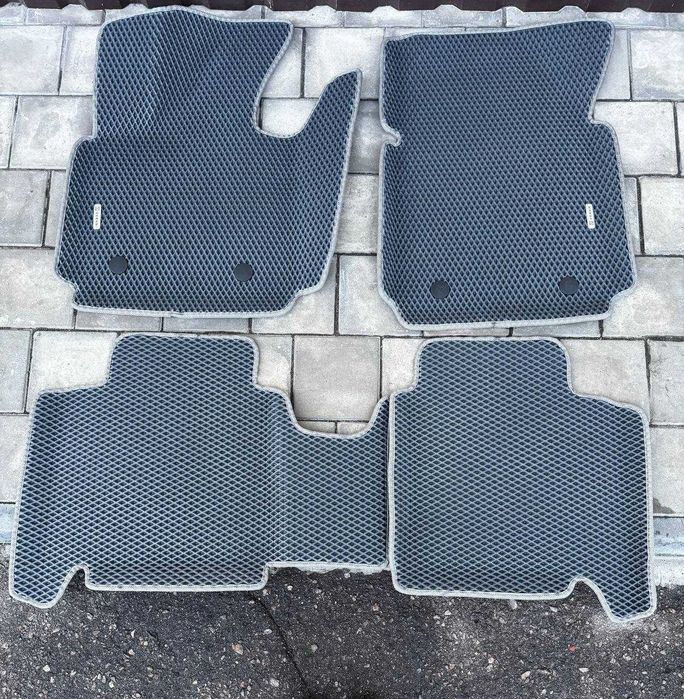 Коврики в салон ЄВА EVA ЕВА Zeekr x з бортиками 3Д нові зі знижкою