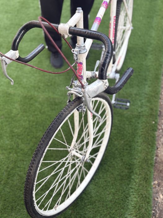 Bicicleta estrada antiga