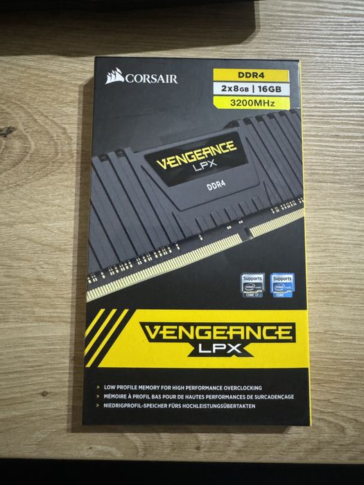 Corsair Vengeance 16Gb 3200MHz DDR4