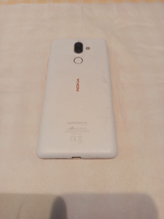 Telemóvel Nokia 7plus