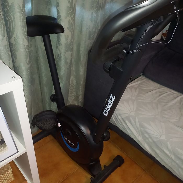 Bicicleta estática437240466339287043