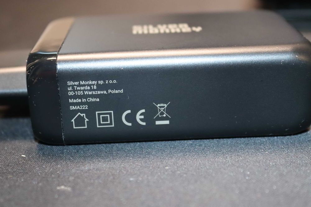 Ładowarka Silver Monkey GaN 140W 3 x USB-C +USB-A PowerDelivery 3.1 28V/5A (8432)