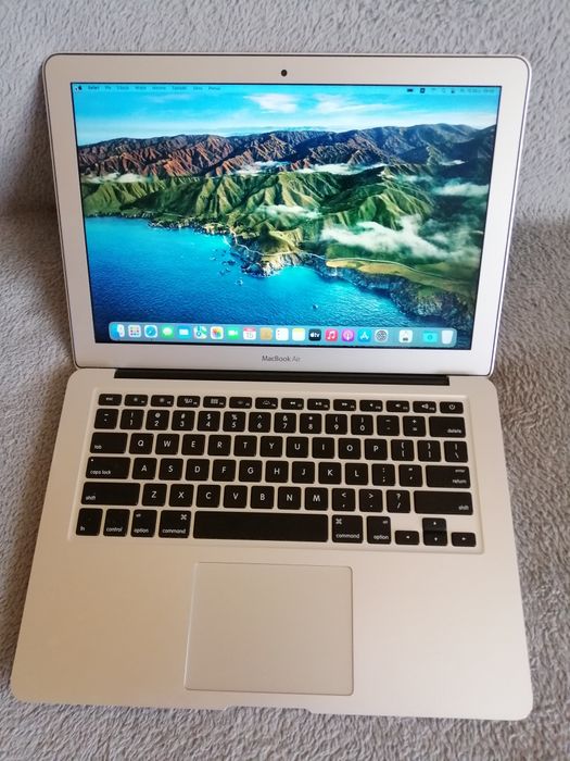 MacBook air 13 A1466 i5 5 gen 8GB 128GB Monterey 2017 ROK 1 cykl Ładny