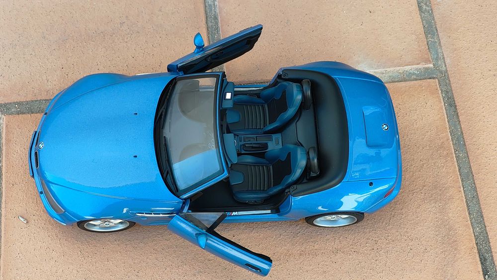 BMW Z3 M Ut Models 1/18