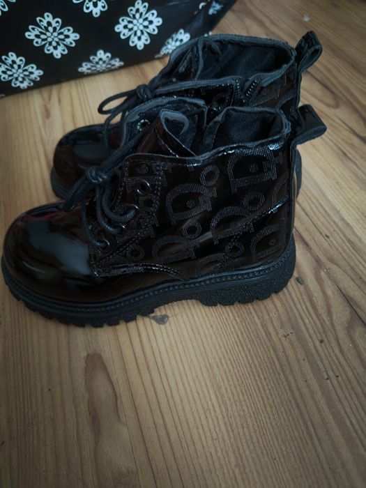 Buty dla dziewczynki Nowe