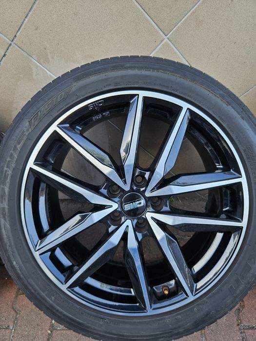 Felgi Aluminiowe 19" CMS C28 Audi Mercedes Vw Skoda 5x112 Et40