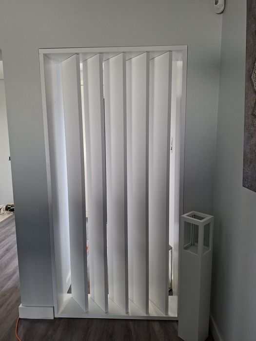 Transforme o Seu Espaço — Divisórias Ripadas Sob Medida