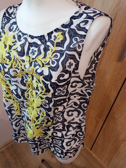 bluzeczka damska . .