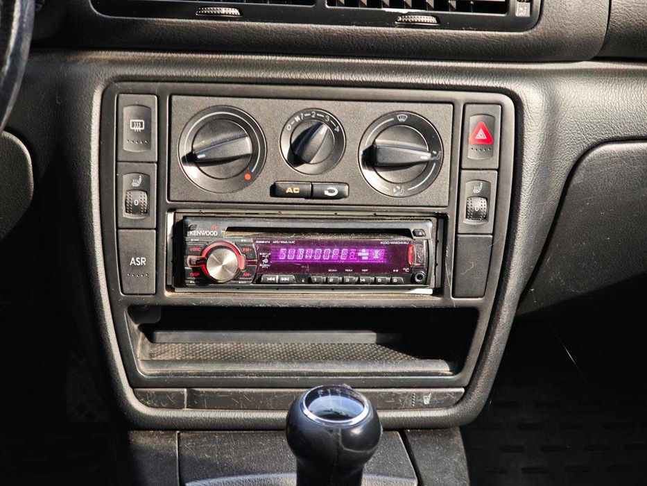 Продам Volkswagen Passat 2000р. #77177