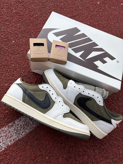 Jordan 1 Retro Low OG SP Travis Scott Medium Olive DM7866-200 | Розмір 43 (27.5 см)