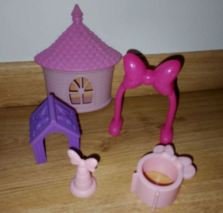 Conjunto roupeiro Minnie e acessórios +OFERTA