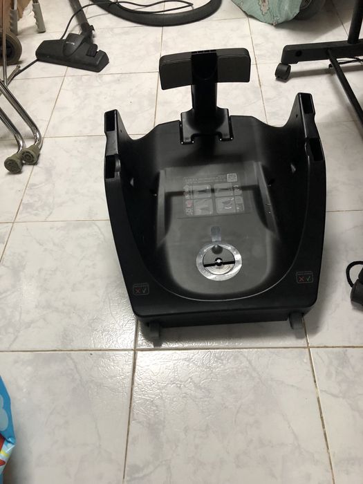 Carrinho Jane trio Kawai.Carrinho passeio; alcofa; base isofix; ovinho