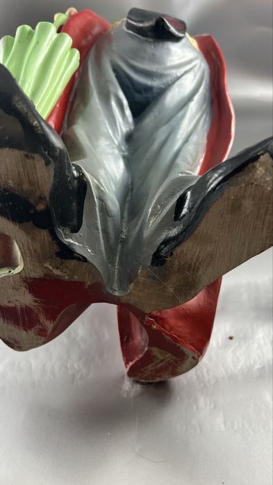 Duzy klaun z balonami