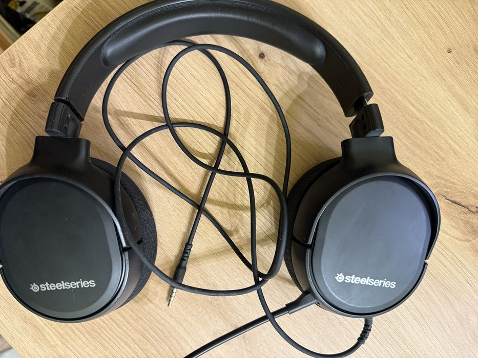 Sluchawki SteelSeries Arctis 1