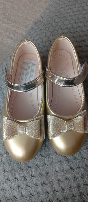 Buty dla dziewczynki, baletki złote