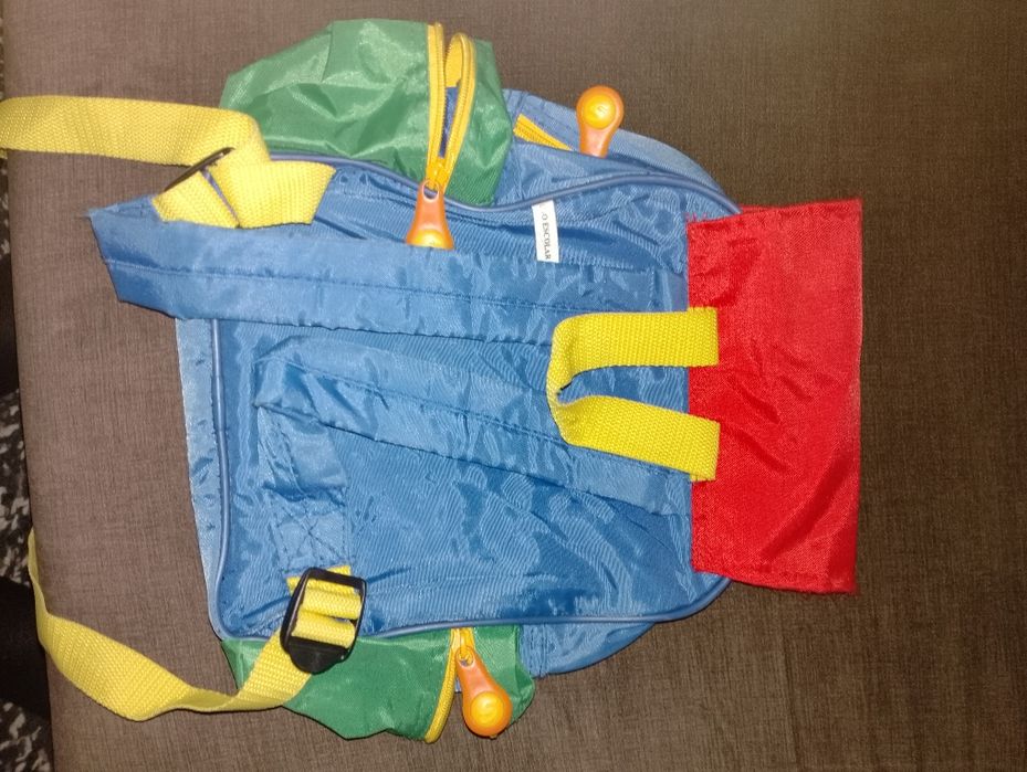 Mochilas de crianca