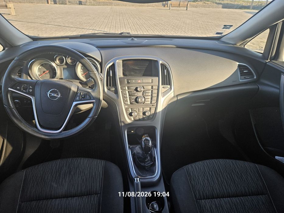 Opel Astra Sports Tourer 1.6 CDTI (2015) - Apenas 120.000 km