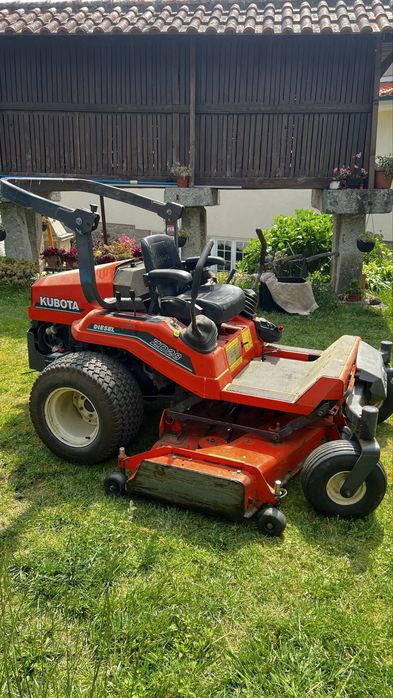 Trator Kubota zd 28 cv