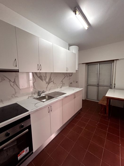 T1 Costa da Caparica Central